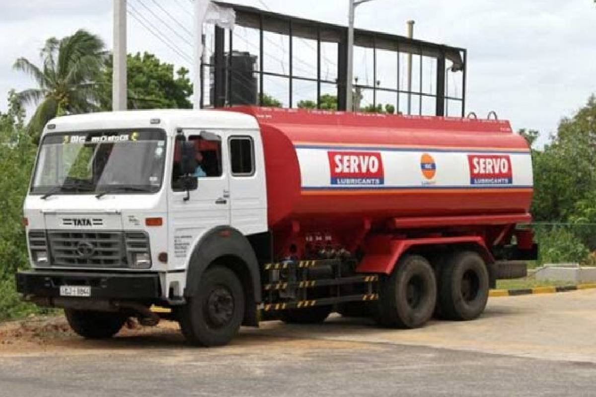 எரிபொருள் விலை உயர்வால் பாதிப்பு ; விநியோகக் கட்டணத்தை 25% உயர்த்த கோரிக்கை | Impact Fuel Price Hike Demand Delivery Charges