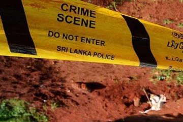 3 பெண்களை கூரிய ஆயுதத்தால் தாக்கிய நபர் எடுத்த விபரீத முடிவு: மனைவி ஸ்தலத்திலேயே பலி