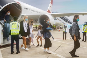 இலங்கைக்கு படையெடுக்கும் சுற்றுலா பயணிகள்: வெளியான காரணம்