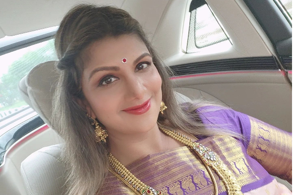 நடிகை ரம்பா இவ்வளவு பெரிய factory-யின் உரிமையாளரா! போட்டோவுடன் இதோ