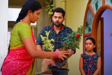 கண்ணம்மாவை ஆசை ஆசையாய் பார்க்கும் பாரதி- அழகிய லேட்டஸ்ட் புரொமோ