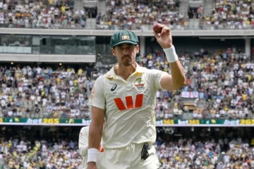 750 விக்கெட்டுகளை வீழ்த்தி மிட்செல் ஸ்டார்க் சாதனை: ஆஷஸ் தொடரை கைப்பற்றிய அவுஸ்திரேலியா