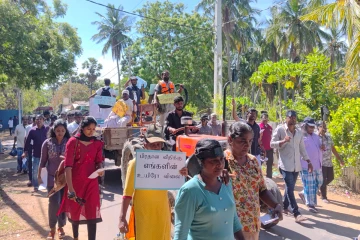 30 வருடங்களாக தீர்க்கப்படாத மக்கள் பிரச்சினை - தீர்வு கோரி நெடுந்தீவில் போராட்டம்