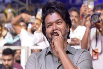 என்ன மனுஷன் நீங்க? பிரதமர் மோடியிடம் கத்துக்கோங்க - விஜய்-யை விளாசி தள்ளிய ரசிகர்