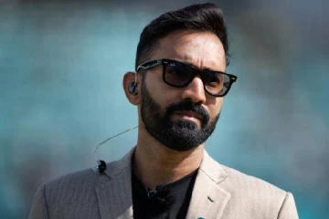 அஸ்வின், ஜடேஜா, குல்தீப் செய்த சொதப்பல் - விளாசிய தினேஷ் கார்த்திக்!