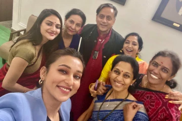 ‘’ லோக் சபாவும்  கவர்சிக்கரமான  இடம் தான்'' - வைரலாகும் சசி தரூரின் ட்வீட்