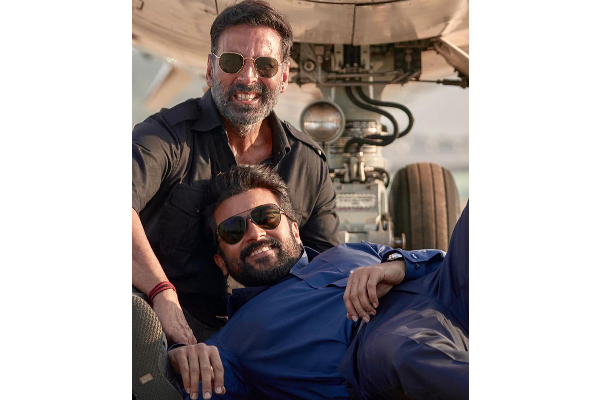 படுகாயம் அடைந்து கையில் பெரிய கட்டுடன் இயக்குனர் சுதா கொங்கரா.. ஷாக்கிங் புகைப்படம் | Sudha Kongara Had Injury படுகாயம் அடைந்து கையில் பெரிய கட்டுடன் இயக்குனர் சுதா கொங்கரா.. ஷாக்கிங் புகைப்படம் | Sudha Kongara Had Injury