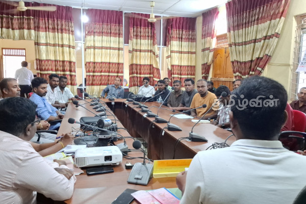 மாணவர்களின் சிகை அலங்காரம் தொடர்பில் பிரதேசசபை தவிசாளர் வினோராஜ் முக்கிய தீர்மானம் | Special Deals With Hair Salon Owners மாணவர்களின் சிகை அலங்காரம் தொடர்பில் பிரதேசசபை தவிசாளர் வினோராஜ் முக்கிய தீர்மானம் | Special Deals With Hair Salon Owners