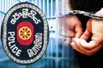 காத்தான்குடியில் நகைக் கொள்ளையுடன் தொடர்புடைய இளைஞர்கள் கைது: மீட்க்கப்பட்டபெருமளவு நகைகள்