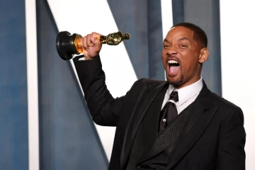 நடிகர் வில் ஸ்மித்துக்கு 10 வருடம் தடை! ஆஸ்காரில் நடிகரை அறைந்ததற்கு தண்டனை அறிவிப்பு