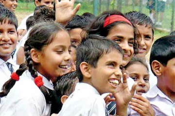 ශිෂ්‍යත්ව විභාගයේ, පාසල්වලට ළමුන් ඇතුළත් කරගැනීමේ කඩයිම් ලකුණු නිකුත් කෙරේ..