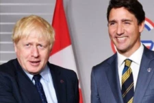 வணக்கம் எனத் தொடங்கிய போரிஸ் ஜான்சன்! வாழ்த்துக்கள் என முடித்த ஜஸ்டின் ட்ரூடோ