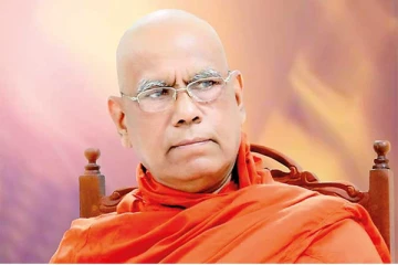 கோட்டாபய நாட்டை விட்டு வெளியேற வசதிகளைச் செய்து கொடுத்தேன்! ஓமல்பே சோபித தேரர்