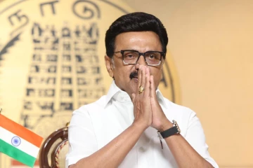 முதலமைச்சர் பதவியை ராஜினாமா செய்தார் மு.க.ஸ்டாலின்