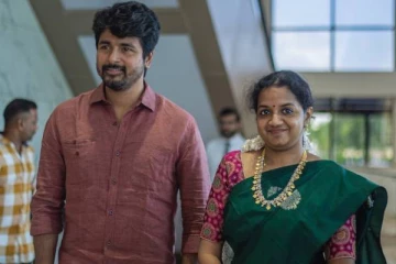 சிவகார்த்திகேயன் தனது மனைவியுடன் எடுத்துக்கொண்ட லேட்டஸ்ட் க்ளிக்- செம வைரல். சூப்பர் ஜோடி