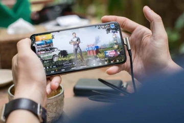 ஆன்லைன் கேமிற்கு அடிமையான சிறுவர்களை மீட்க மீட்பு மையம் - கேரளா அரசு அதிரடி