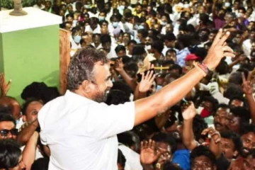 எஸ்.பி வேலுமணி வீட்டில் ரெய்டு - பறிமுதல் செய்யப்பட்ட முக்கிய ஆவணங்கள்!
