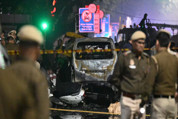 டெல்லி குண்டுவெடிப்பு ; மருத்துவர் உமரின் வீடு வெடி வைத்து தகர்ப்பு | Delhi Blast Doctor Umar Nabi House Razed