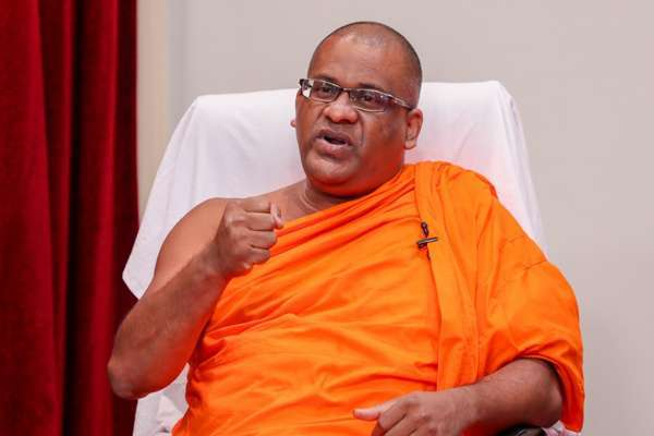 முஸ்லிம் பாதாள குழுவிலிருந்து கொலை அச்சுறுத்தலாம் : அமைச்சர் தர பாதுகாப்பு கோரும் ஞானசார தேரர் | Death Warrant For Gnanasari Thero