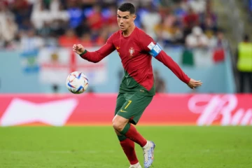 ரொனால்டோ தன் ஆணவத்தினால் போர்த்துக்கலை சிதைத்துவிட்டார்! உலக சாம்பியன் வீரர் பரபரப்பு குற்றச்சாட்டு