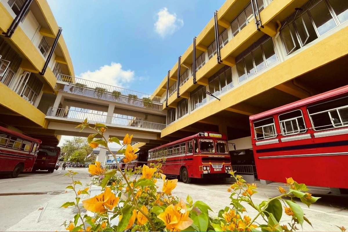 கண்கவர் அழகில் புறக்கோட்டை மத்திய பஸ் நிலையம்! | Pettah Central Bus Stand Stunningly Beautiful
