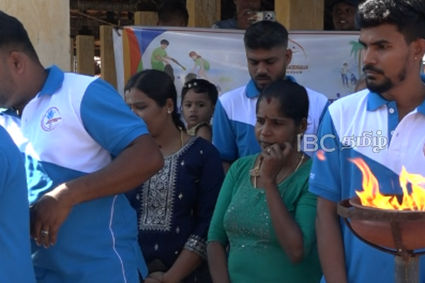 மறக்க முடியாத அலைகள்: பல்வேறு பகுதிகளில் சுனாமி பேரழிவின் நினைவேந்தல் | 21St Anniversary Of The Tsunami Disaster