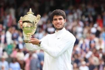 வரலாறு படைத்த அல்காரஸ்... முடிவுக்கு வந்த ஜோகோவிச் ஆதிக்கம்