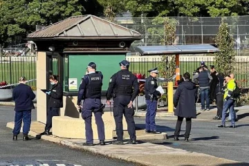 சிட்னி பல்கலைக்கழக வளாகத்தில் சிறுவனின் வெறிச்செயல்: ஆபத்தான நிலையில் ஒருவர்