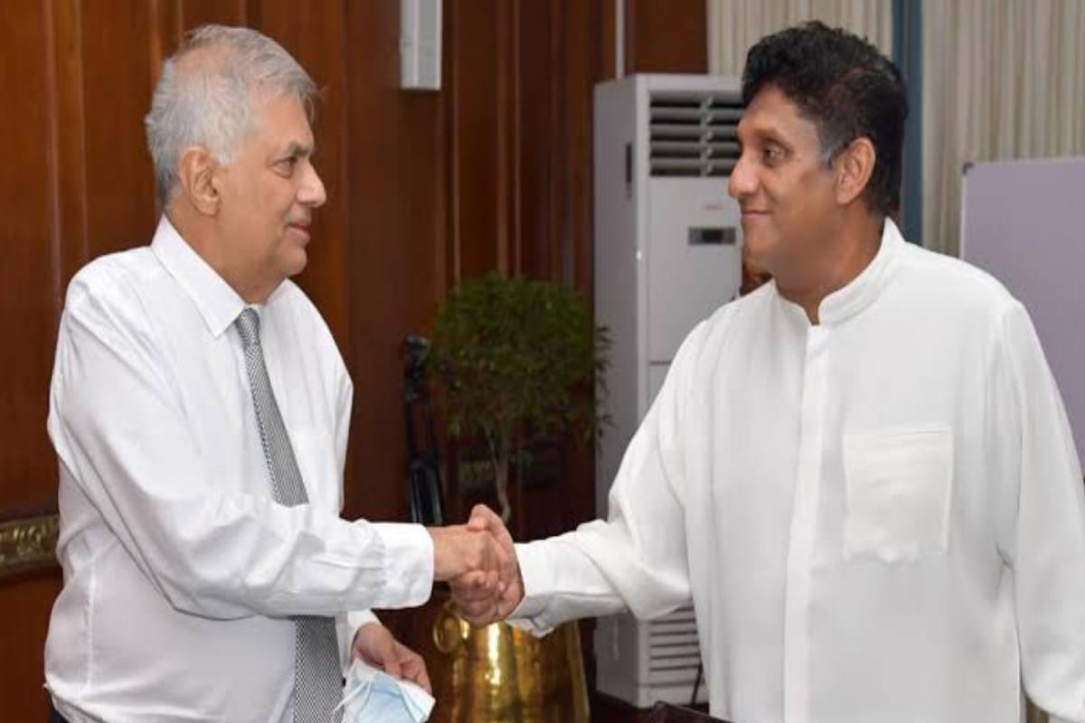 ரணில் - சஜித் அணியுடன் திடீரன கொழும்பில் திரண்ட அரசியல் முக்கியஸ்தர்கள் | Ranil Sajith Team Meets Unexpectedly ரணில் - சஜித் அணியுடன் திடீரன கொழும்பில் திரண்ட அரசியல் முக்கியஸ்தர்கள் | Ranil Sajith Team Meets Unexpectedly