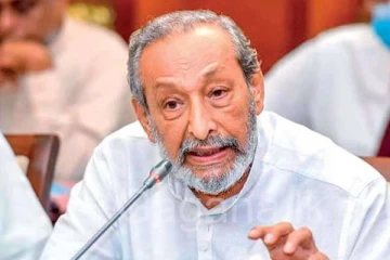 එක්වරම වාසු දේශපාලනයෙන් සමුගනී. - පක්ෂයේ නායකත්වයට ආ අලුත් කෙනා මෙන්න.