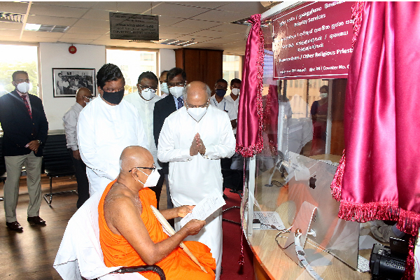 ‍කොන්සියුලර් දෙපාර්තමේන්තුවේ වෙනම කවුළු දෙකක්... | Srilanka Foreign