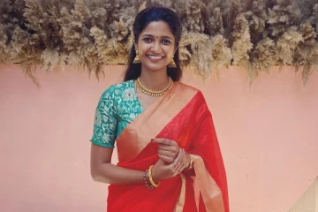 நடிகர் அருண் பாண்டியன் மகளா இப்படி.. நீச்சல் குளத்தில் எடுத்த மோசமான போட்டோ வைரல்