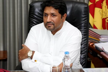 இலங்கையில் விதிக்கப்பட்டுள்ள அவசர நிலை - அதிகபட்ச அதிகாரத்தை நடைமுறைப்படுத்தியுள்ளதாக குற்றச்சாட்டு