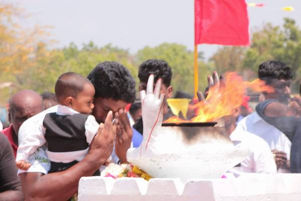 தாயகத்தில் இடம்பெறும் நினைவேந்தல்களை குழப்பும் கஜேந்திரகுமார்: சுமத்தப்பட்டுள்ள குற்றச்சாட்டு | Thileepan Remembrance Blocked By Political Rivalry
