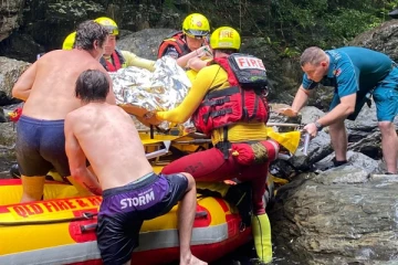 அவுஸ்திரேலியாவில் இலங்கையர்களான தந்தை மற்றும் மகன் பரிதாப உயிரிழப்பு