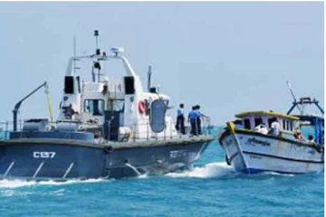 இந்திய கடற்றொழிலாளர்கள் 11 பேர் நேற்றிரவு கைது