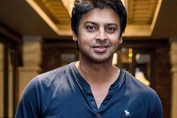 ஸ்ரீகாந்த் மாமா நானா.. அவர் வாழ்க்கை நாசமாக நான் காரணமில்லை!! பிரபலம் கொடுத்த அதிர்ச்சி..