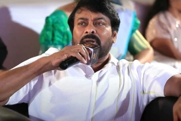 பெண் குழந்தைகள் குறித்த சர்ச்சை பேச்சு - சிரஞ்சீவிக்கு வலுக்கும் எதிர்ப்பு