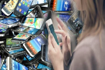 சட்டவிரோதமான முறையில் நாட்டுக்கு கொண்டுவரப்படும் அலைபேசிகள்: அரசாங்கத்திற்கு ஏற்பட்டுள்ள நட்டம்