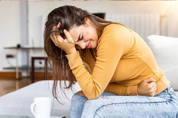 பெண்களே! மாதவிடாய் பிரச்சனையை சீர்படுத்தனுமா? அப்போ இந்த உடற்பயிற்சியை மறக்காமல் செய்து வாங்க!