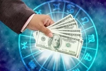 ஜூன் மாதத்தில் 5 ராசிக்கு திறக்கும் அதிர்ஷ்ட கதவு! பணம் மழையில் நனையும் ராசி யார்?