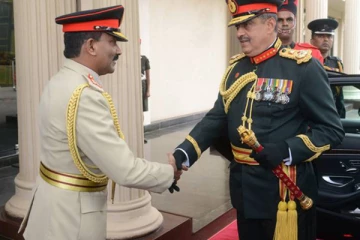 சரத் பொன்சேகா இராணுவத்தினரிடம் அவசர வேண்டுகோள்