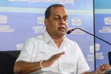 அதிகாரிகள் பரிந்துரை செய்தால் நாட்டை முடக்கும் தீர்மானத்தை அமுல்படுத்த முடியும் - மஹிந்த அமரவீர
