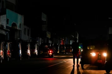 இருளில் மூழ்கவுள்ள நாடு - சடுதியாக அதிகரித்த விலை!