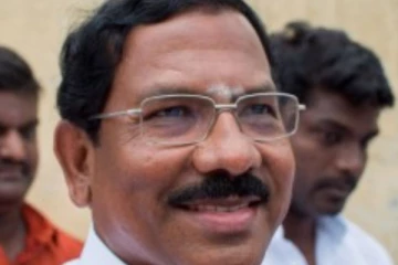 விளம்பரப் பிரியர்களுக்கு ஆளுநர் ஊக்கம் தரக்கூடாது: அமைச்சர் மாஃபா பாண்டியராஜன்