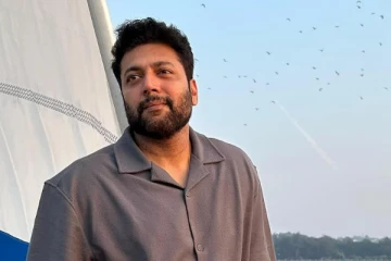 ரவி மோகன் படத்தில் இருந்து திடீரென விலகிய ஹாரிஸ் ஜெயராஜ்! என்ன ஆனது?