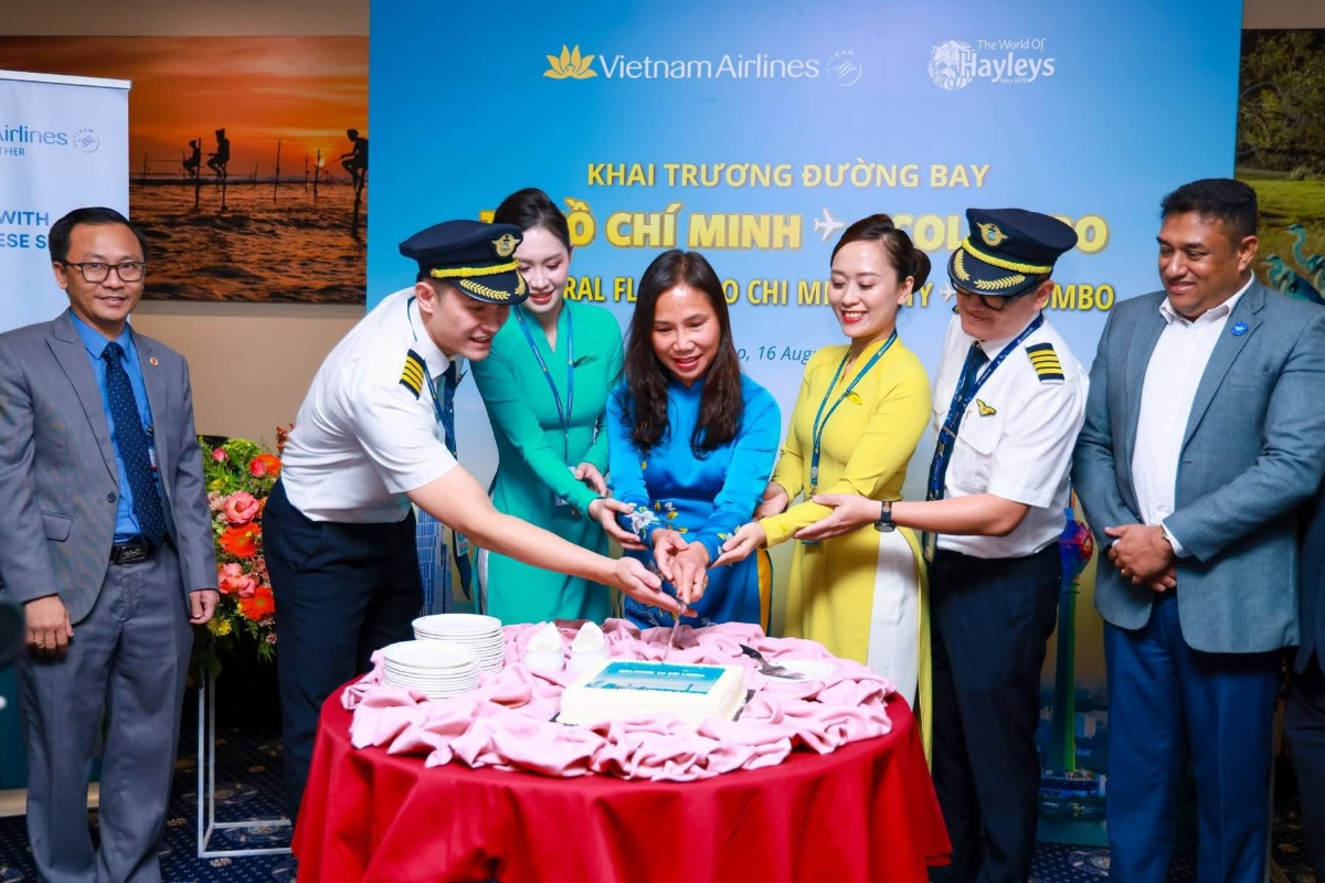 வியட்நாம் - இலங்கை நேரடி விமான சேவை ஆரம்பம் | Direct Flight Service Between Vietnam Sri Lanka வியட்நாம் - இலங்கை நேரடி விமான சேவை ஆரம்பம் | Direct Flight Service Between Vietnam Sri Lanka