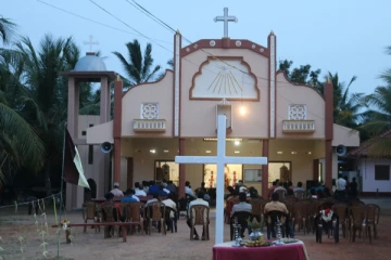 கிளிநொச்சி புனித அந்தோனியார் ஆலயம் திருப்பலி ஒப்புக்கொடுக்கப்பட்டுள்ளது