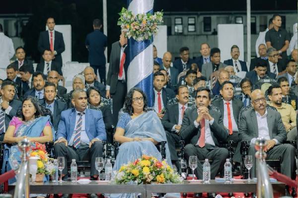 இந்திய பிரதமரின் பாதுகாப்பு போன்று பிரதமர் ஹரிணிக்கு பாதுகாப்பு | Pm Harini Is Protected Like Indian Prime Minister