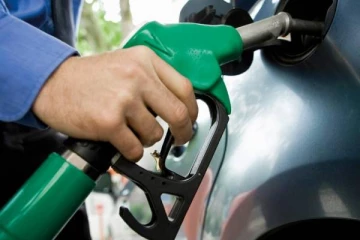 இலங்கையை விட அதிக எரிபொருள் நெருக்கடியை சந்திக்கும் நாடு!